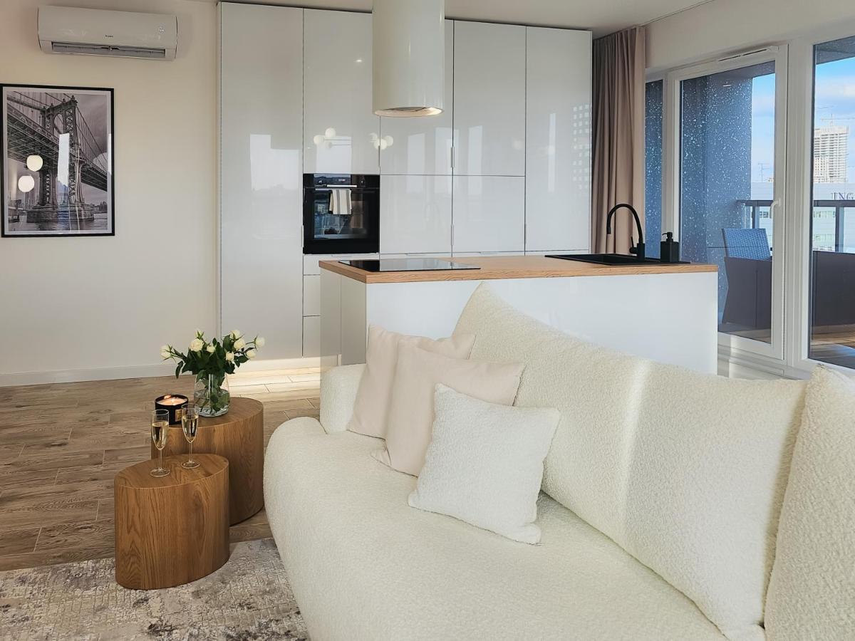 Urban Apartments Luxury Skyline Sokolska Towers 30A, 2 Free Garages, Gym & Sauna, Self Check-In Katowice Exteriör bild